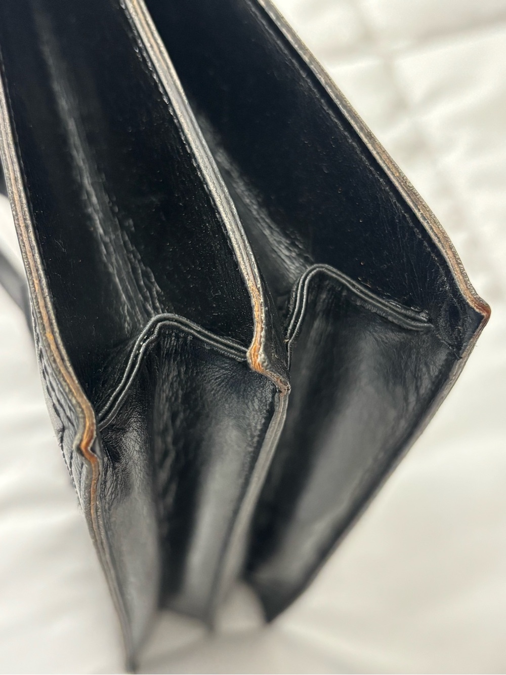 Yves Saint Laurent VTG Black Leather Shoulder Bag/Clutch, 10x7.5x3.5 - Picture 6 of 10
